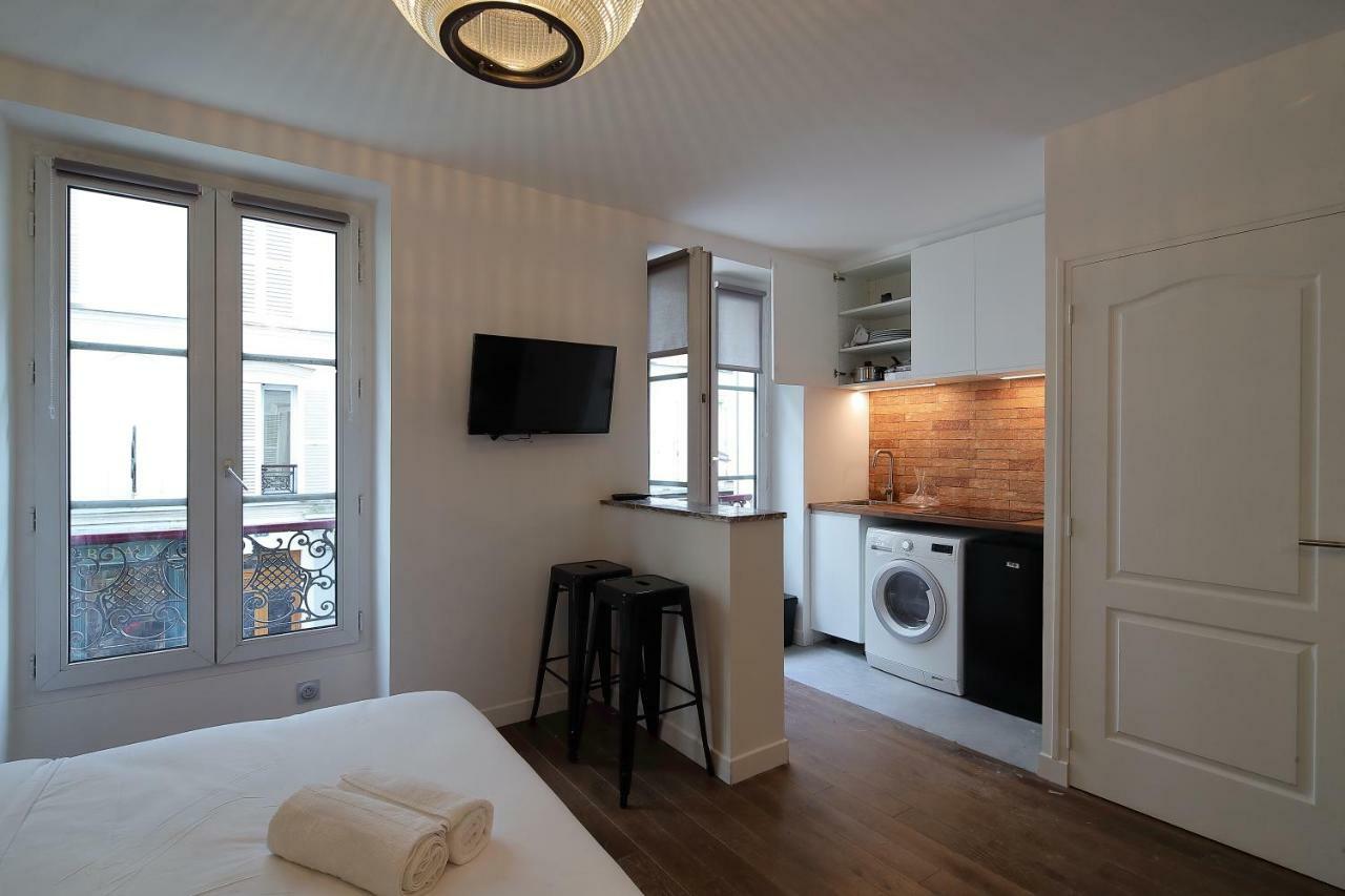 Studio De Charme Proche Tour Eiffel Et Rue Cler Daire Paris Dış mekan fotoğraf